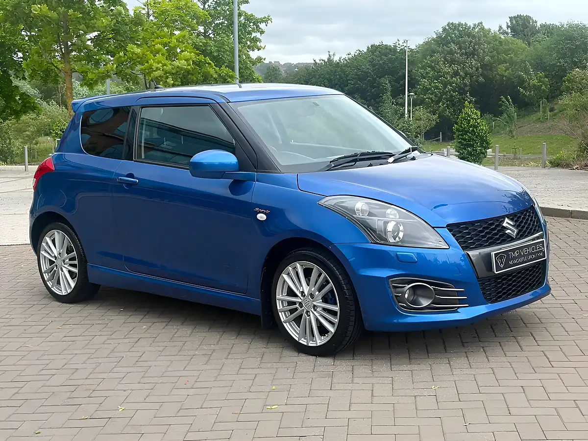 Used 2014 Suzuki Swift Sport Blue - Interior and Exterior details 2