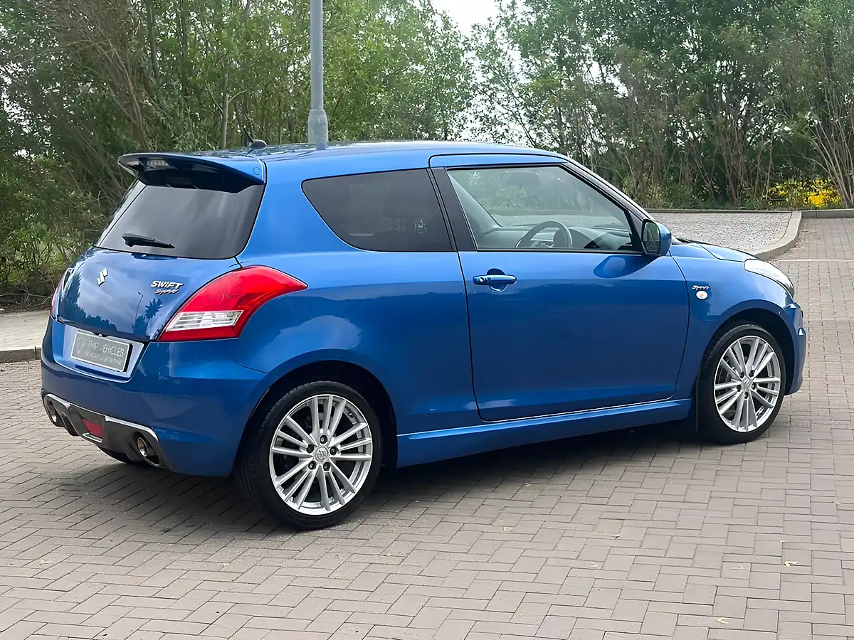 Used 2014 Suzuki Swift Sport Blue - Interior and Exterior details 3