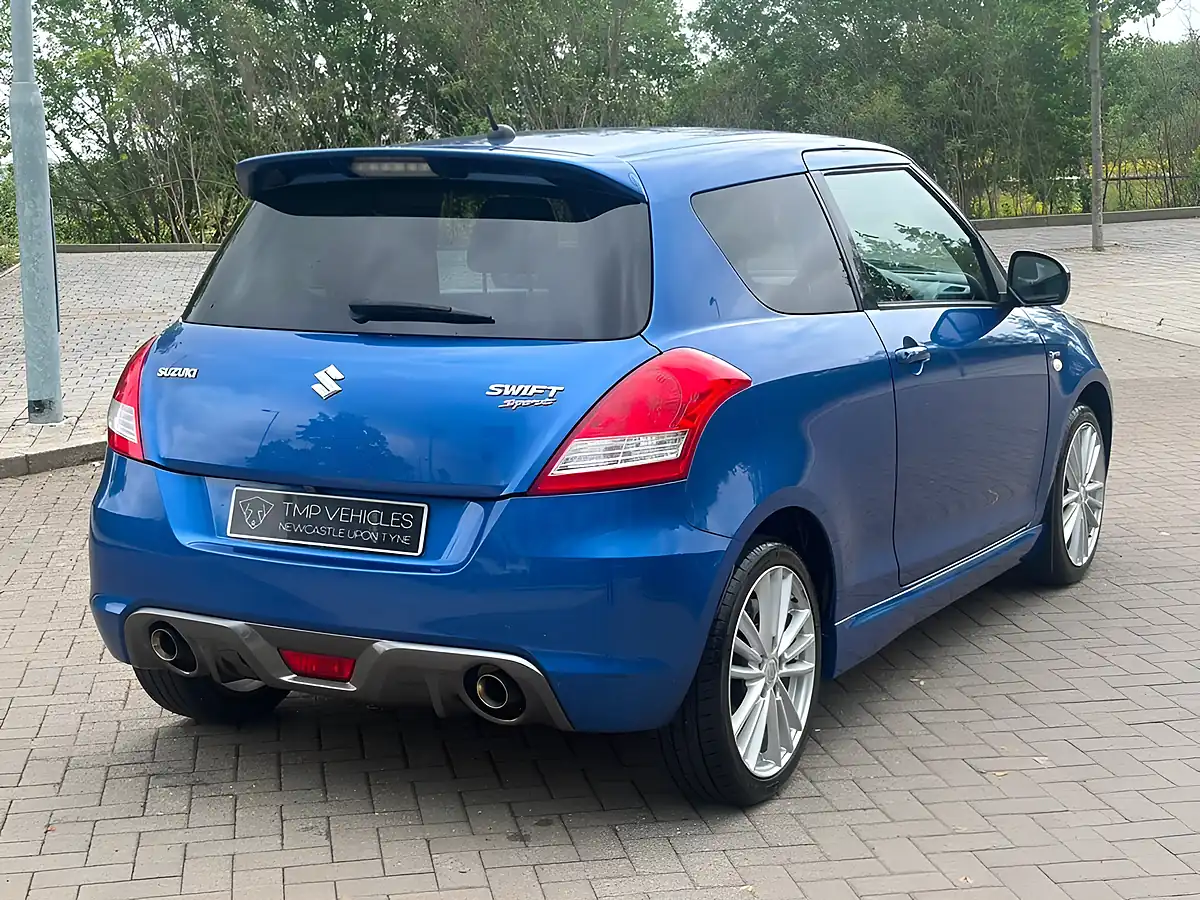 Used 2014 Suzuki Swift Sport Blue - Interior and Exterior details 5