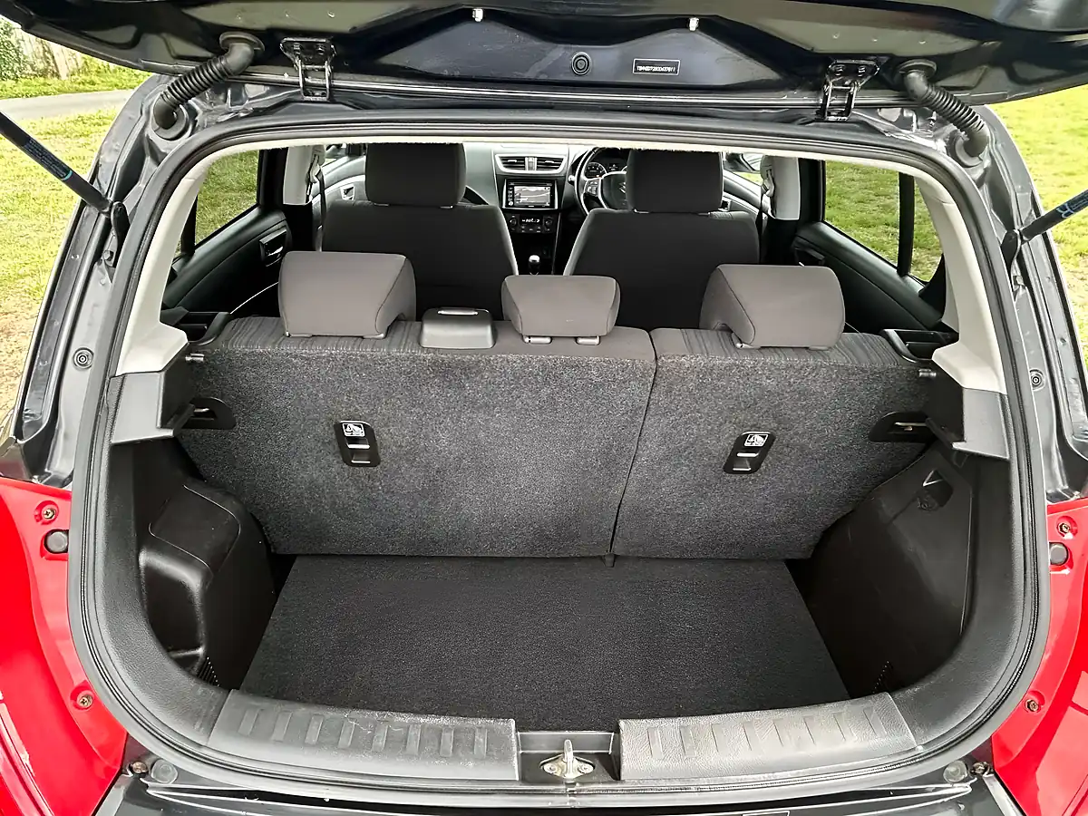 Used 2014 Suzuki Swift SZ4 Black - Interior and Exterior details 12