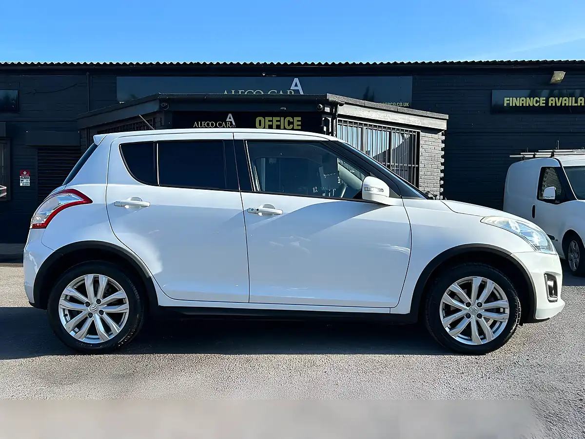 Used 2014 Suzuki Swift SZ4 White - Interior and Exterior details 7