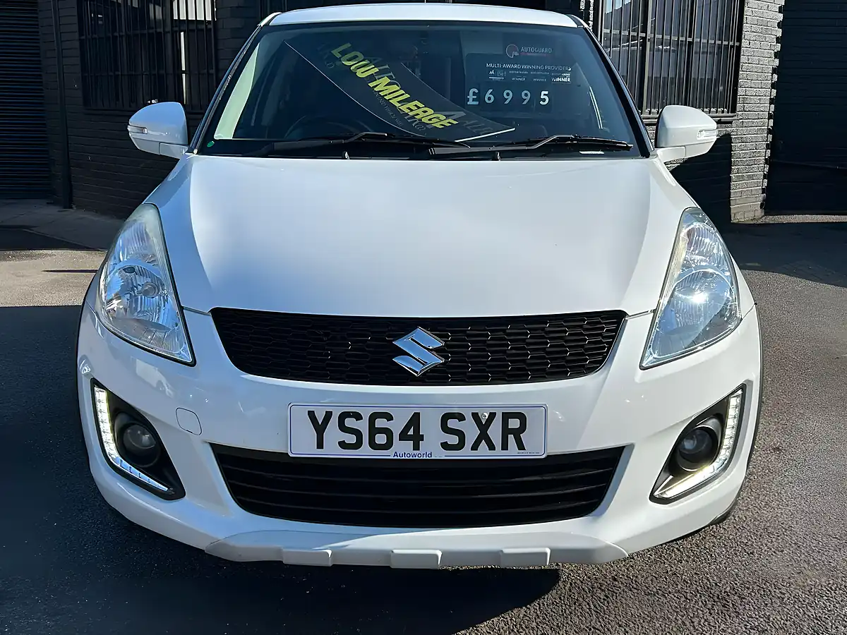 Used 2014 Suzuki Swift SZ4 White - Interior and Exterior details 9