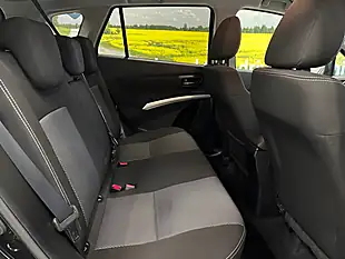 Used 2014 Suzuki Sx4 S-Cross Sz-T Black - Interior and Exterior details 18
