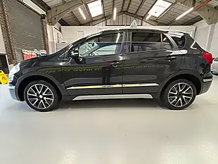 Used 2014 Suzuki Sx4 S-Cross Sz-T Black - Interior and Exterior details 8