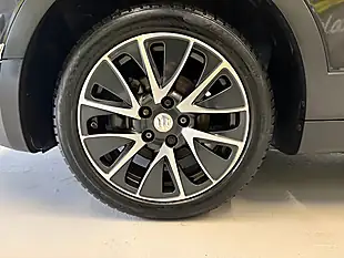 Used 2014 Suzuki Sx4 S-Cross Sz-T Black - Interior and Exterior details 9