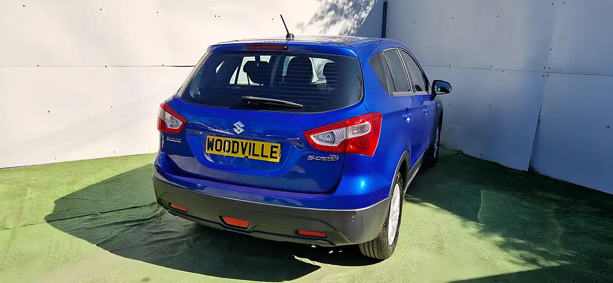 Used 2014 Suzuki Sx4 S-Cross Sz3 Blue - Interior and Exterior details 8