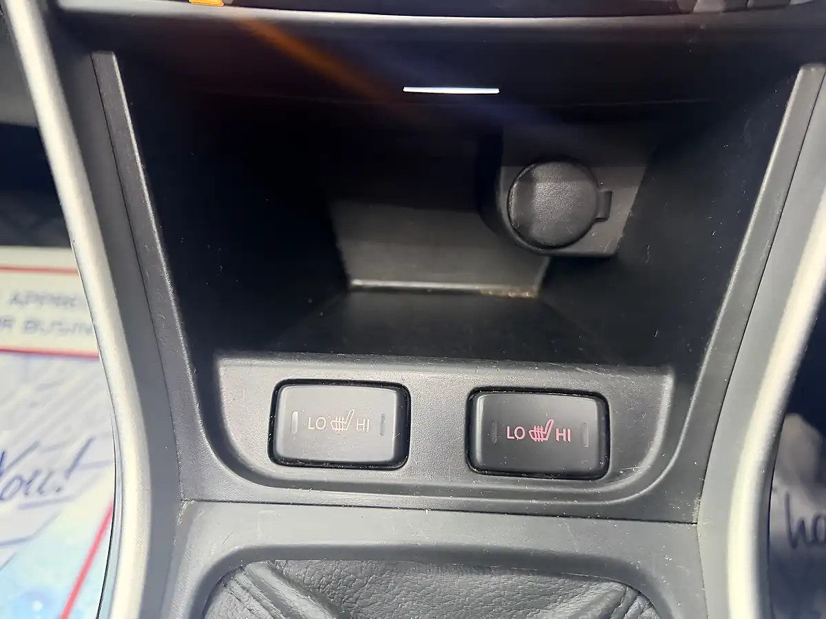 Used 2014 Suzuki SX4 S-Cross SZ5 Blue - Interior and Exterior details 17