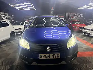 Used 2014 Suzuki SX4 S-Cross SZ5 Blue - Interior and Exterior details 4