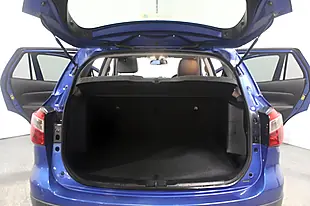 Used 2014 Suzuki SX4 S-Cross SZ5 Blue - Interior and Exterior details 12