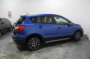 Used 2014 Suzuki SX4 S-Cross SZ5 Blue - Interior and Exterior details 7