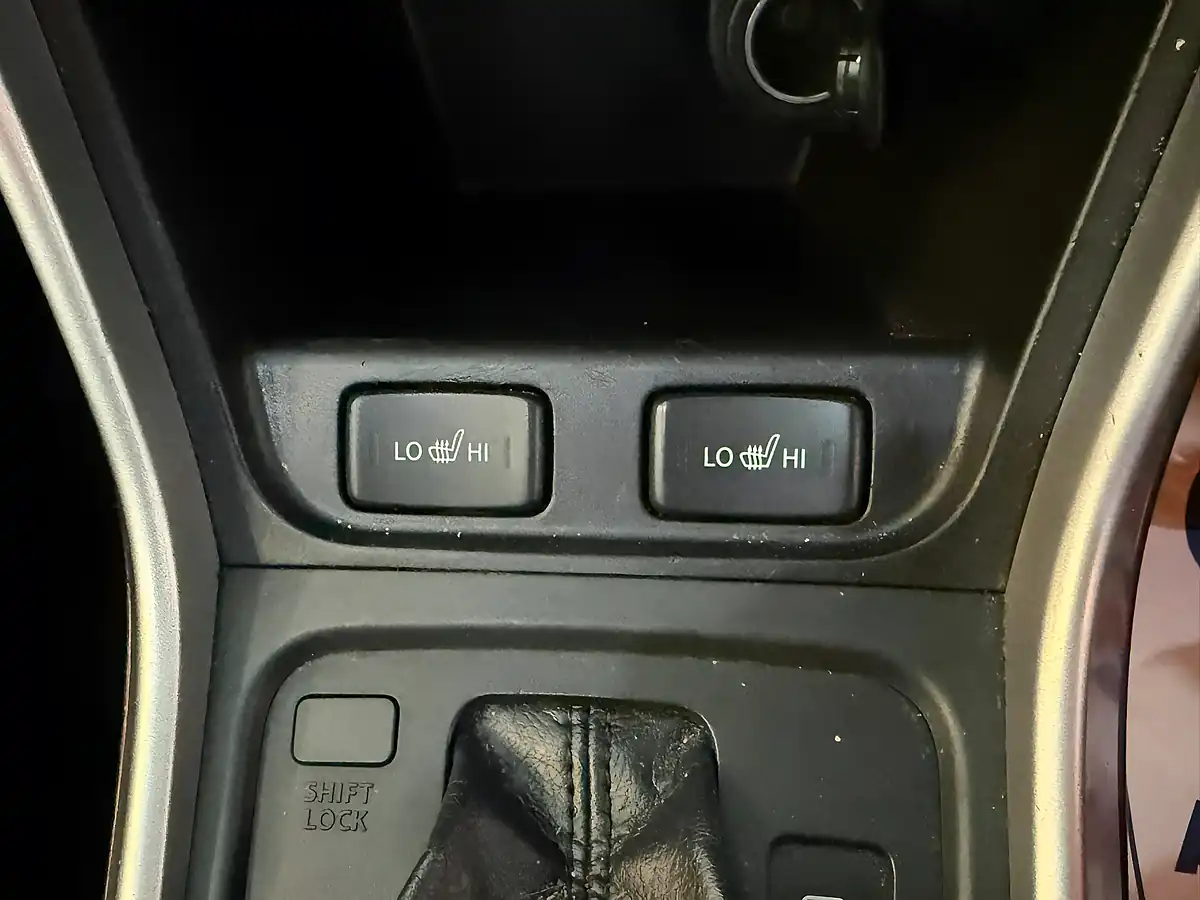 Used 2014 Suzuki SX4 S-Cross SZ5 White - Interior and Exterior details 17