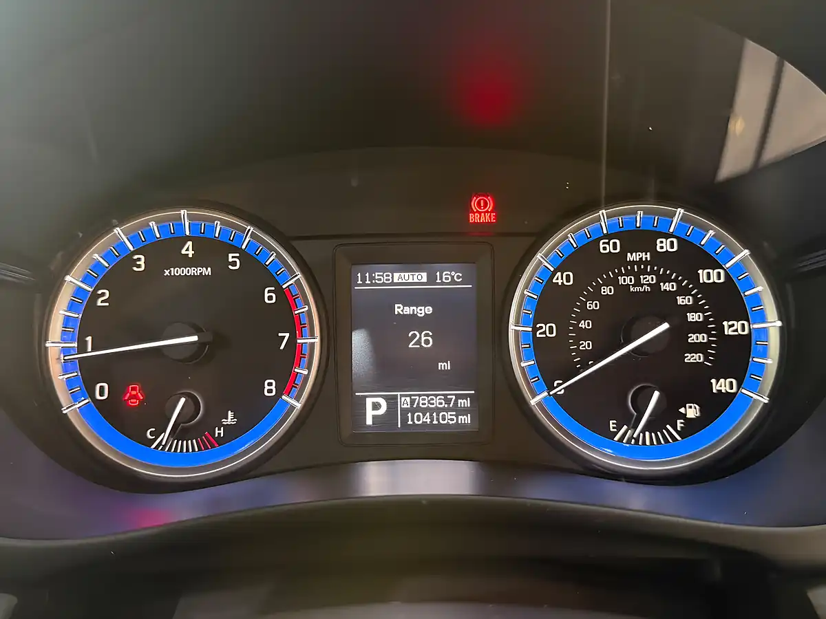 Used 2014 Suzuki SX4 S-Cross SZ5 White - Interior and Exterior details 19