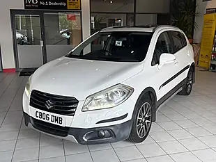 Used 2014 Suzuki SX4 S-Cross SZ5 White - Interior and Exterior details 5