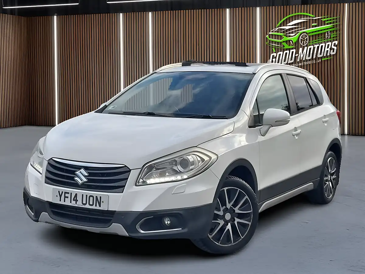 Used 2014 Suzuki Sx4 S-Cross SZ5 White - Interior and Exterior details 3