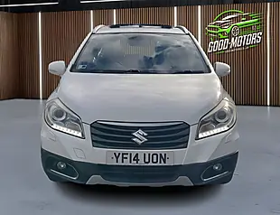 Used 2014 Suzuki Sx4 S-Cross SZ5 White - Interior and Exterior details 5