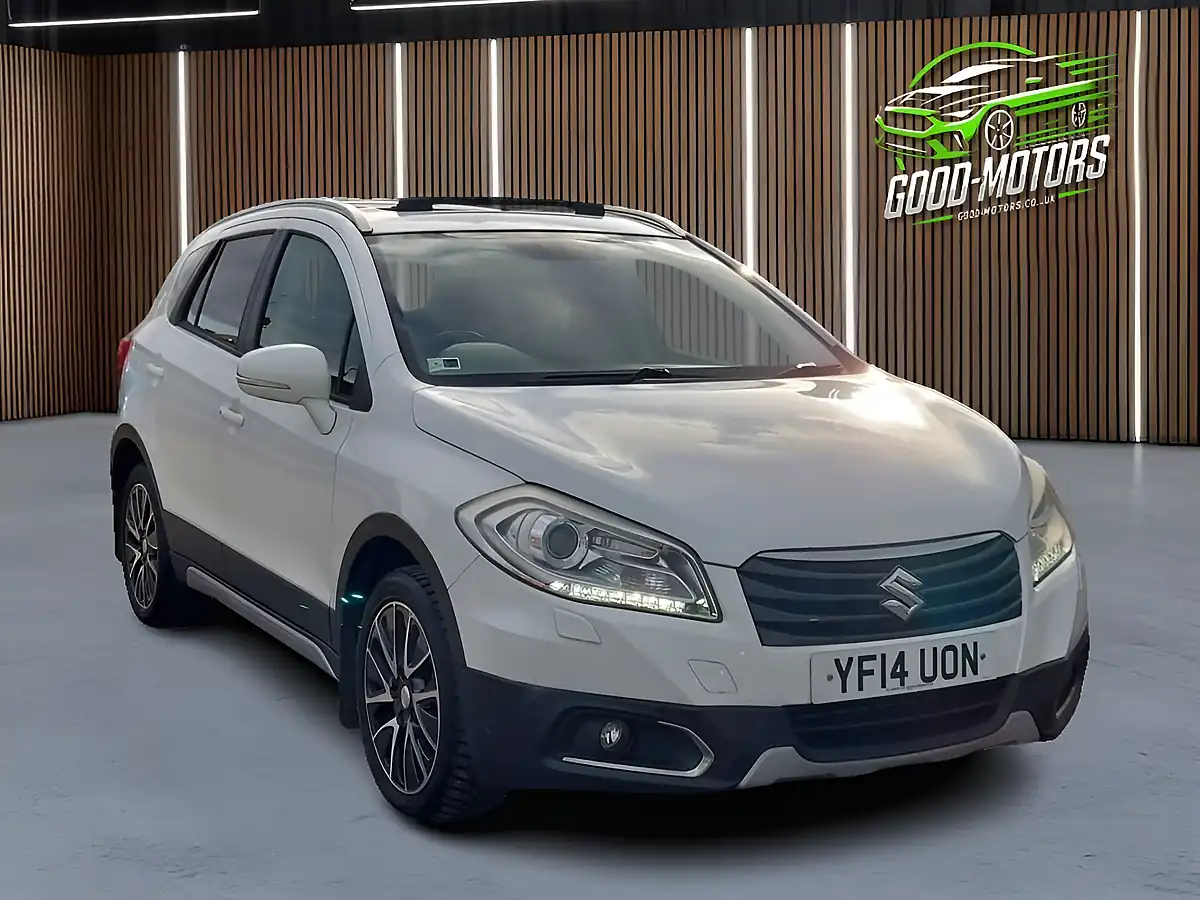 Used 2014 Suzuki Sx4 S-Cross SZ5 White - Interior and Exterior details 7