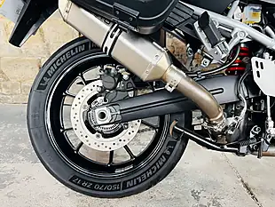 Used 2014 Suzuki V-Strom 1000 Al4 White - Interior and Exterior details 10