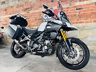 Used 2014 Suzuki V-Strom 1000 Al4 White - Interior and Exterior details 3