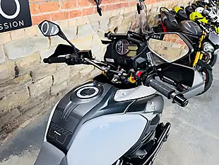 Used 2014 Suzuki V-Strom 1000 Al4 White - Interior and Exterior details 8