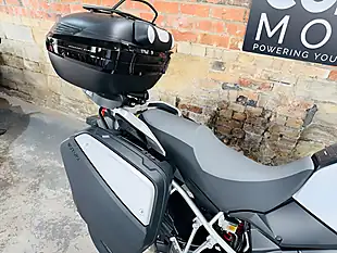 Used 2014 Suzuki V-Strom 1000 Al4 White - Interior and Exterior details 9