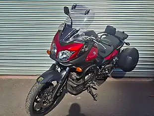 Used 2014 Suzuki V-Strom 650 Red - Interior and Exterior details 3