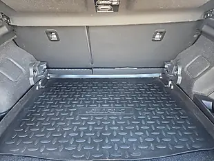 Used 2014 Toyota Auris Excel Blue - Interior and Exterior details 20