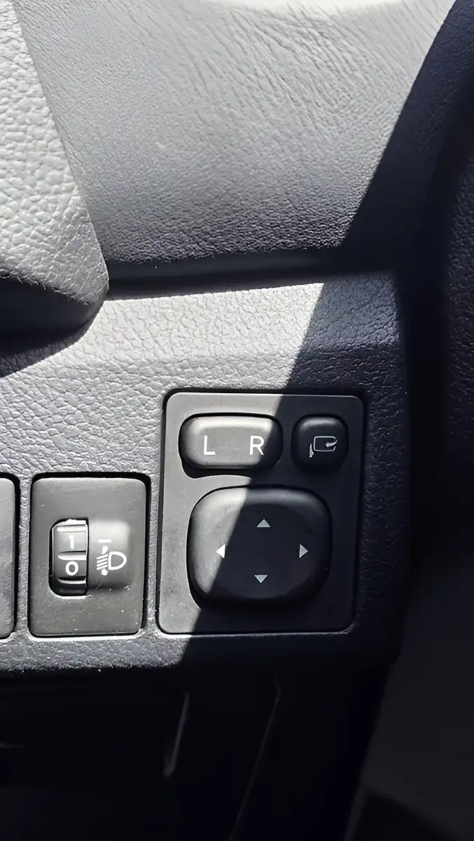 Used 2014 Toyota Auris Excel Touring Sports Blue - Interior and Exterior details 14