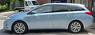 Used 2014 Toyota Auris Excel Touring Sports Blue - Interior and Exterior details 5