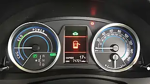 Used 2014 Toyota Auris Excel White - Interior and Exterior details 6