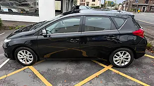 Used 2014 Toyota Auris Icon Black - Interior and Exterior details 12