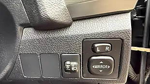 Used 2014 Toyota Auris Icon Black - Interior and Exterior details 15