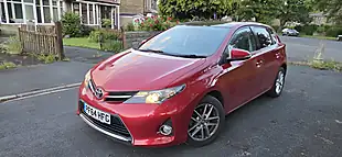 Used 2014 Toyota Auris Icon Plus Red - Interior and Exterior details 4