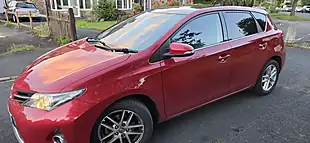 Used 2014 Toyota Auris Icon Plus Red - Interior and Exterior details 5