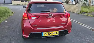 Used 2014 Toyota Auris Icon Plus Red - Interior and Exterior details 8