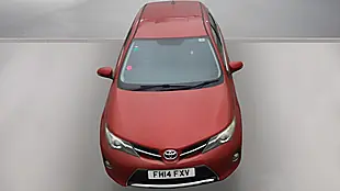 Used 2014 Toyota Auris Icon Plus Red - Interior and Exterior details 13