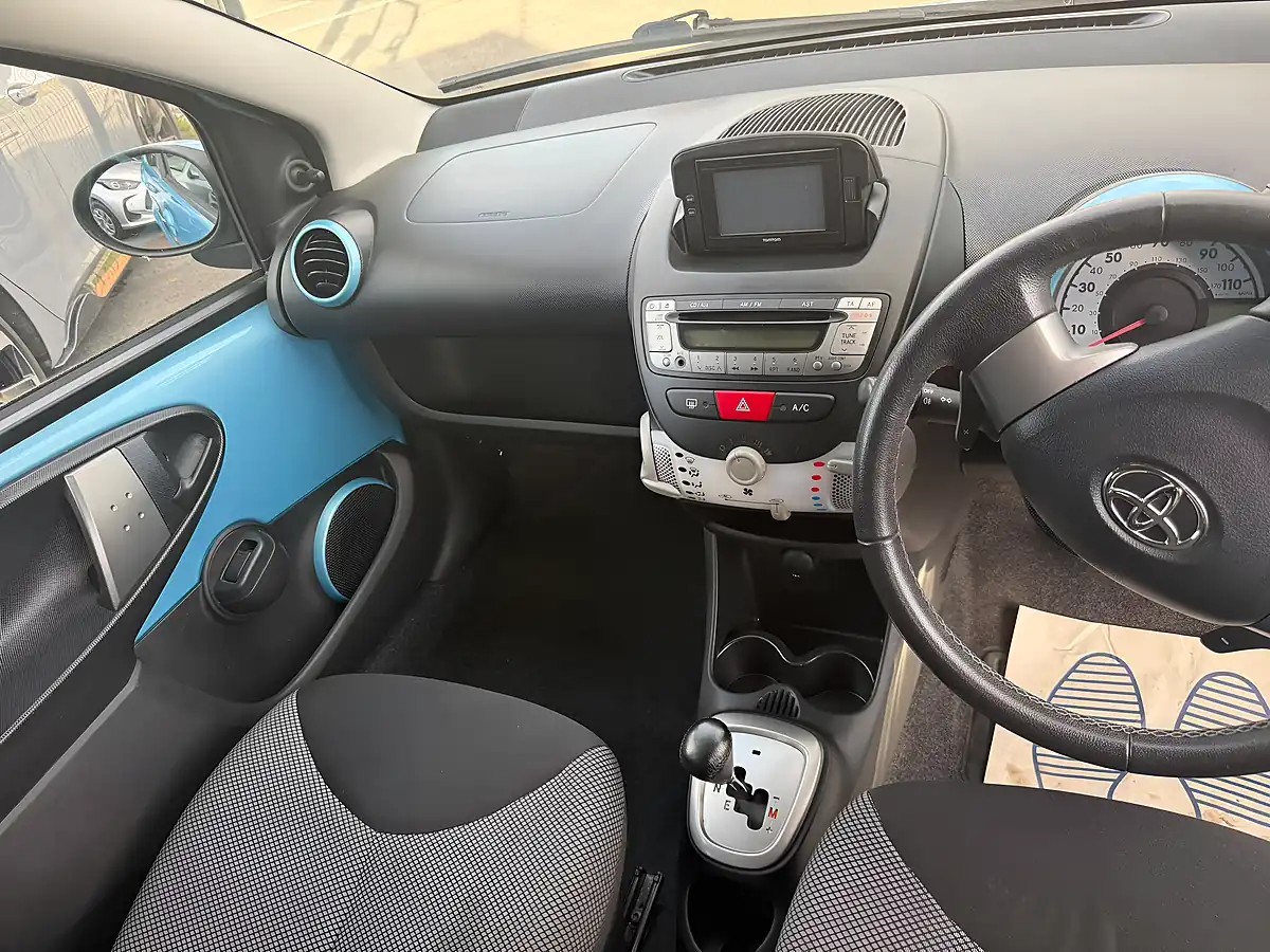 Used 2014 Toyota Aygo Ice Blue - Interior and Exterior details 10
