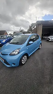 Used 2014 Toyota Aygo Ice Blue - Interior and Exterior details 2