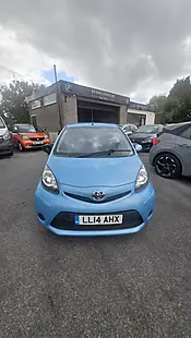 Used 2014 Toyota Aygo Ice Blue - Interior and Exterior details 3