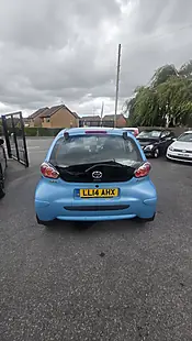 Used 2014 Toyota Aygo Ice Blue - Interior and Exterior details 8