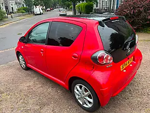 Used 2014 Toyota Aygo Mode Multicolour - Interior and Exterior details 8