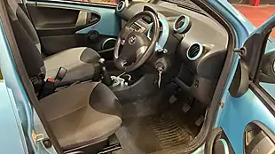 Used 2014 Toyota Aygo Move Blue - Interior and Exterior details 6