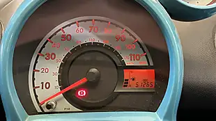 Used 2014 Toyota Aygo Move Blue - Interior and Exterior details 7
