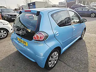 Used 2014 Toyota Aygo Move Blue - Interior and Exterior details 3