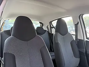Used 2014 Toyota Aygo Move White - Interior and Exterior details 9