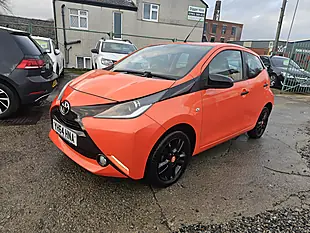 Used 2014 Toyota Aygo X-Cite Orange - Interior and Exterior details 3