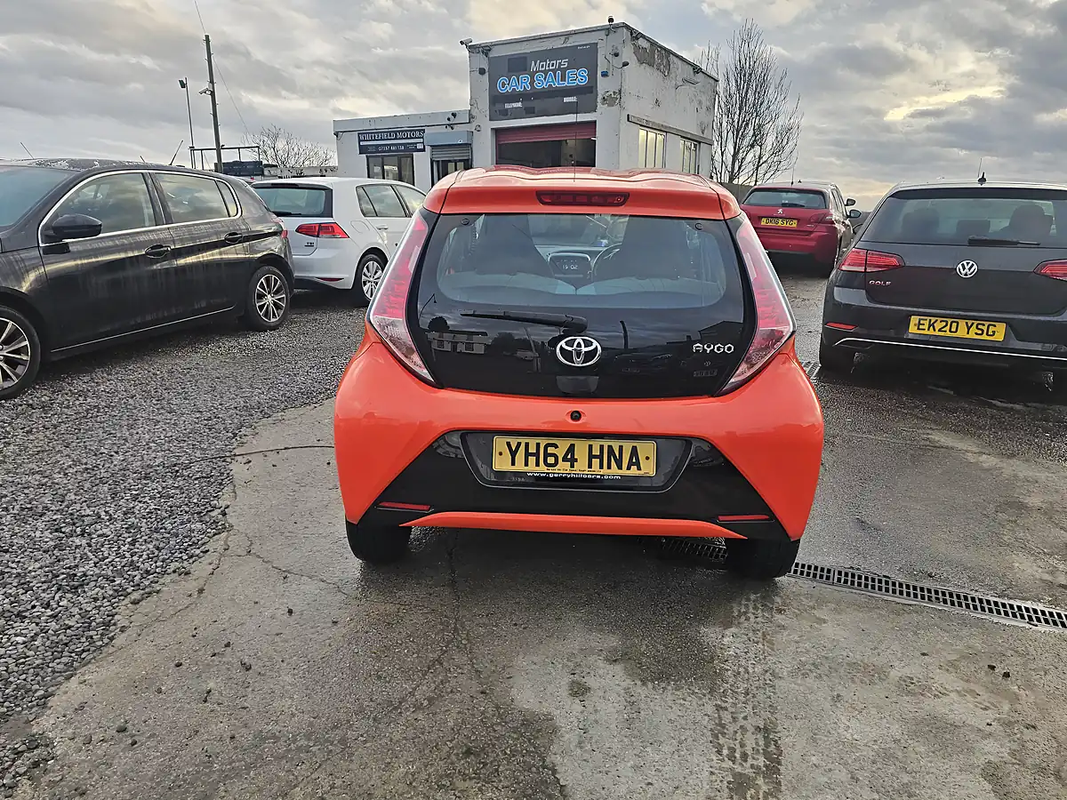 Used 2014 Toyota Aygo X-Cite Orange - Interior and Exterior details 7