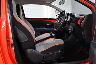 Used 2014 Toyota Aygo X-Cite Orange - Interior and Exterior details 11