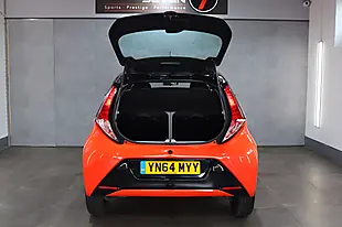 Used 2014 Toyota Aygo X-Cite Orange - Interior and Exterior details 15