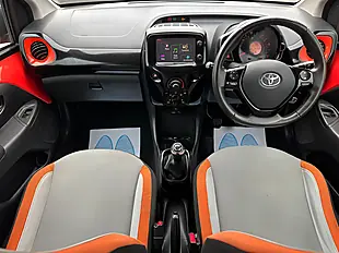 Used 2014 Toyota Aygo X-Cite Orange - Interior and Exterior details 17