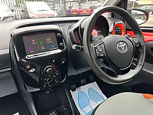 Used 2014 Toyota Aygo X-Cite Orange - Interior and Exterior details 18